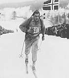 Arne Rustadstuen g�r i m�l,1934.