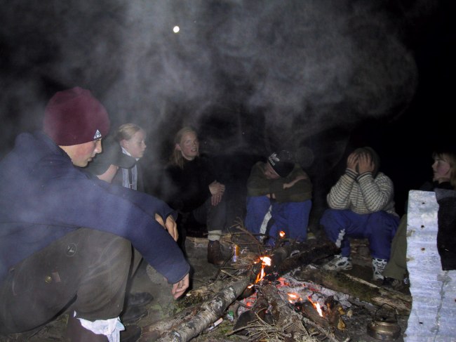 Kveldskos rundt leirb�let!!