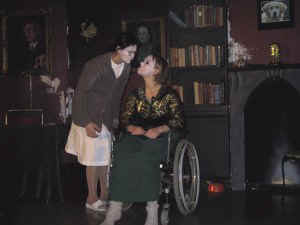 Bodil og Berit i "To syke s�stre".